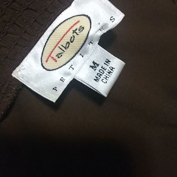 Talbots short sleeve a line dress with embroidery detail. Size MP - Picture 11 of 11